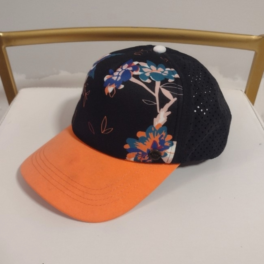 Roxy Trucker Hat